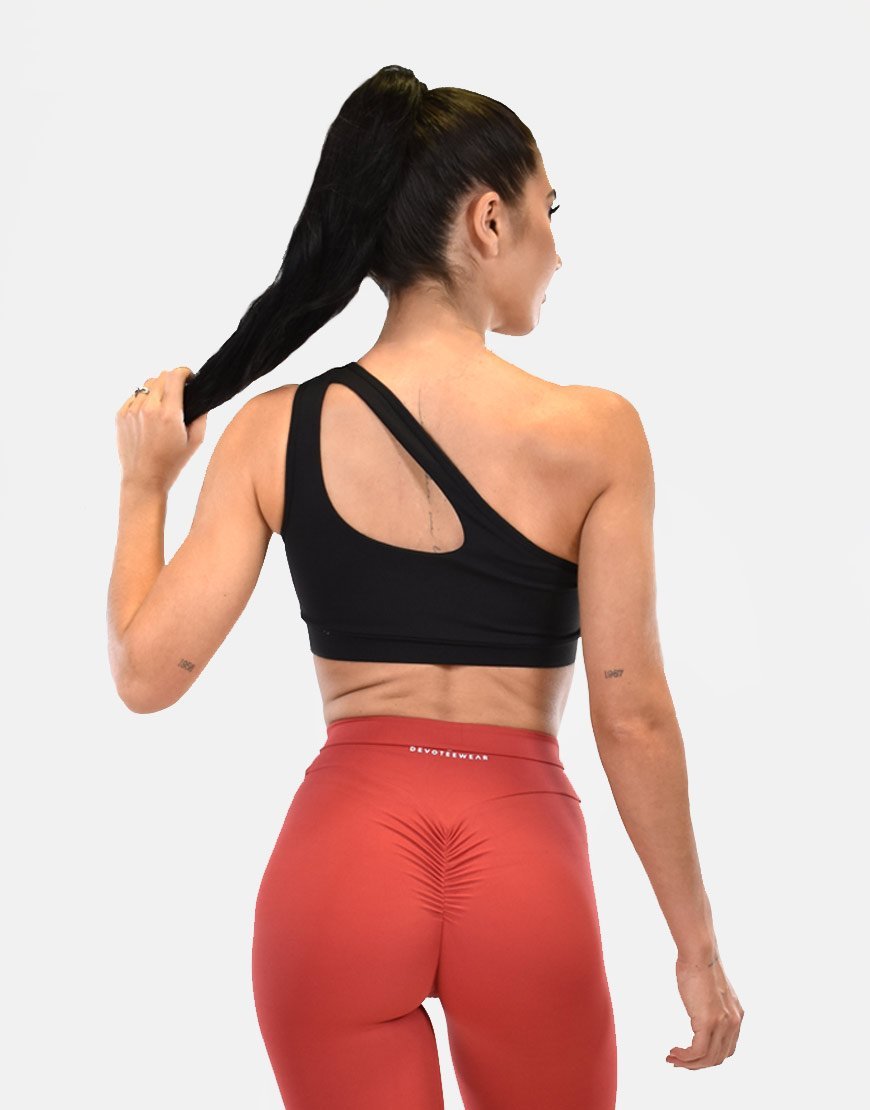 OEM Good Quality Womens One Shoulder Sports Bras Workout Yoga Bras Sexy  Cute Medium Support Crop Top - China Sports Wear and Sports Top price